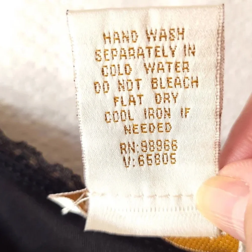 Monroe & Main Lace Detail Full Skirt Dress - Picture 6 of 9